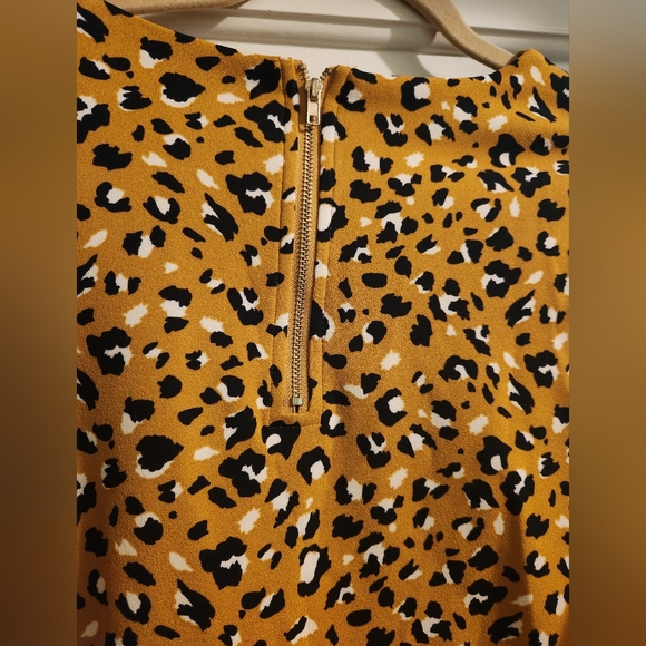 NWOT Melloday V-Neck 3/4 Sleeve Chertah Print Blouse Size L - Picture 2 of 8